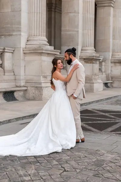 Wedding photoshoot in Salzburg by Loretta E