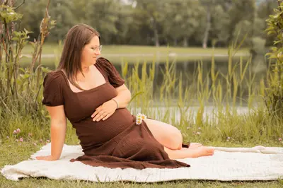 Maternity photoshoot in Salzburg by Loretta E