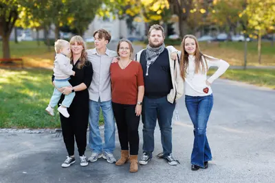 Family photoshoot in Vienna by Cathrin P