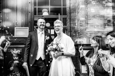 Wedding photoshoot in Vienna by Cathrin P