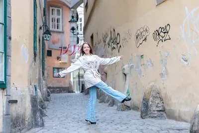 Solo Portrait photoshoot in Vienna by Cathrin P