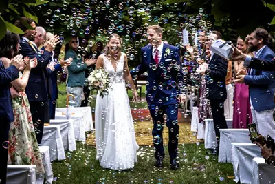 Wedding photoshoot in Vienna by Julia H