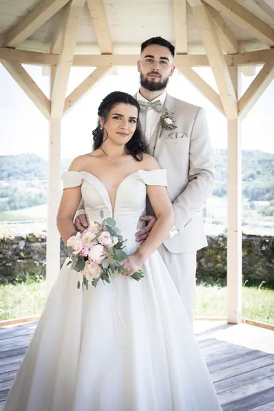 Wedding photoshoot in Vienna by Julia H