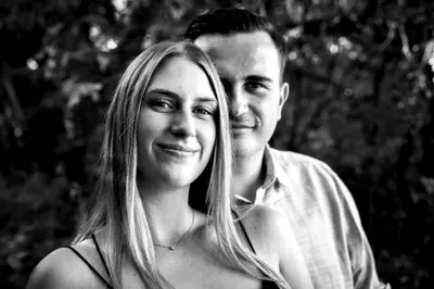 Couples photoshoot in Vienna by Julia H