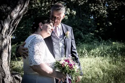 Wedding photoshoot in Vienna by Julia H