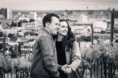 Couples photoshoot in Vienna by Julia H