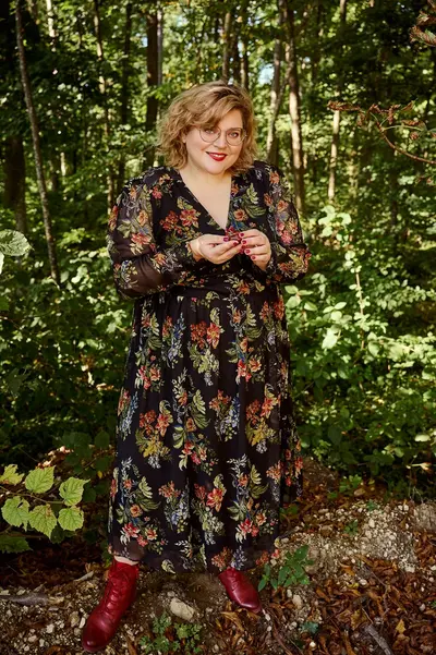 Solo Portrait photoshoot in Vienna by Ursula S