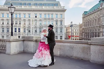 Elopement photoshoot in Vienna by Ursula S