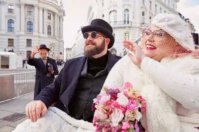 Elopement photoshoot in Vienna by Ursula S