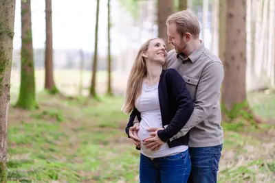 Maternity photoshoot in Salzburg by Jessica L