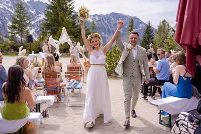 Wedding photoshoot in Salzburg by Jessica L