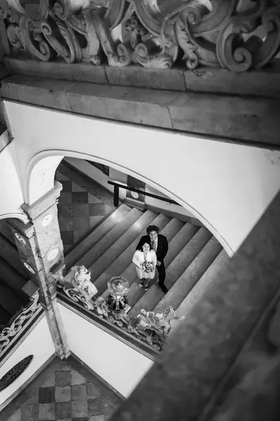 Wedding photoshoot in Salzburg by Jessica L