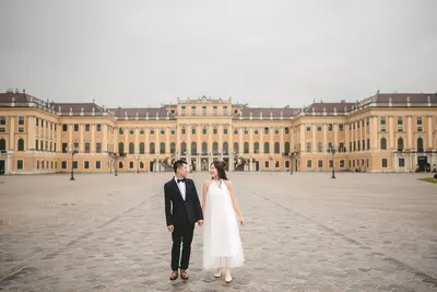 Engagement photoshoot in Vienna by Ian P