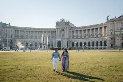 Couples photoshoot in Vienna by Ian P
