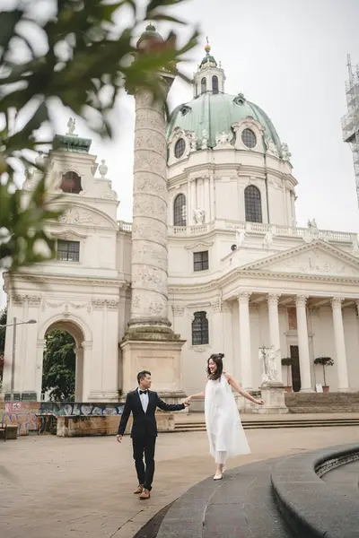 Engagement photoshoot in Vienna by Ian P