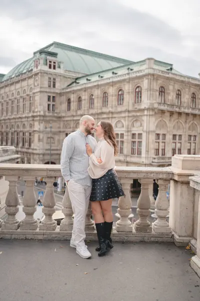 Couples photoshoot in Vienna by Ian P