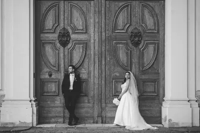 Wedding photoshoot in Vienna by Ian P