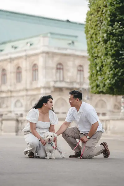 Couples photoshoot in Vienna by Ian P