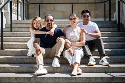 Family photoshoot in Vienna by Karla G