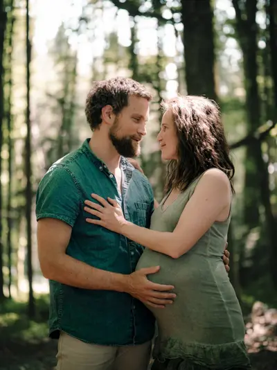 Maternity photoshoot by Lukas B