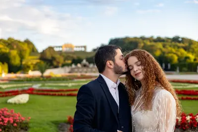 Engagement photoshoot in Vienna by Amirali B