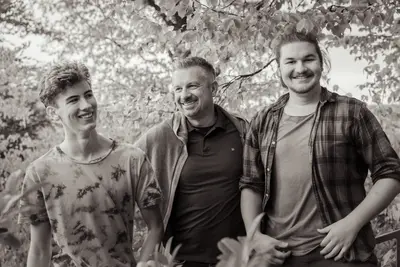 Family photoshoot in Vienna by Claudia G