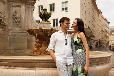 Couples photoshoot in Vienna by Julia D