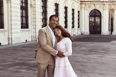 Couples photoshoot in Vienna by Julia D