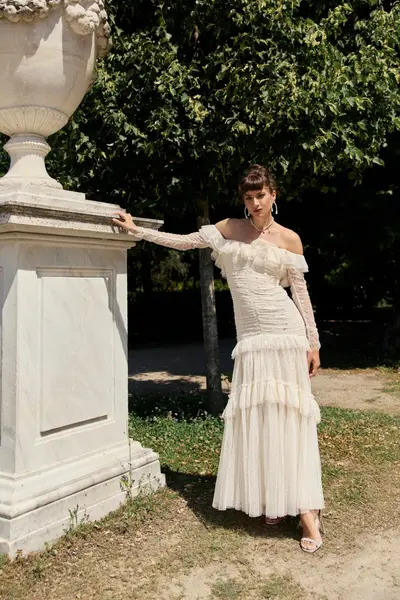 Wedding photoshoot in Vienna by Julia D