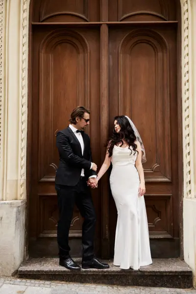 Wedding photoshoot in Vienna by Julia D