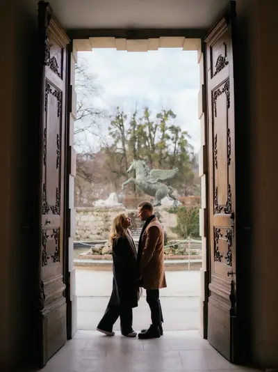 Couples photoshoot in Salzburg by Alisa P