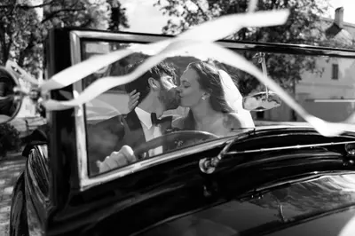 Wedding photoshoot by Dani H